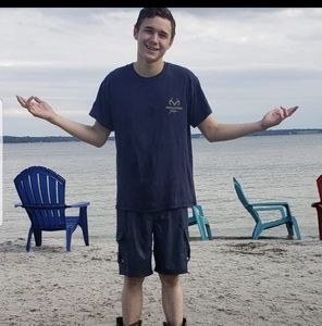 Meet your Posher, Cole